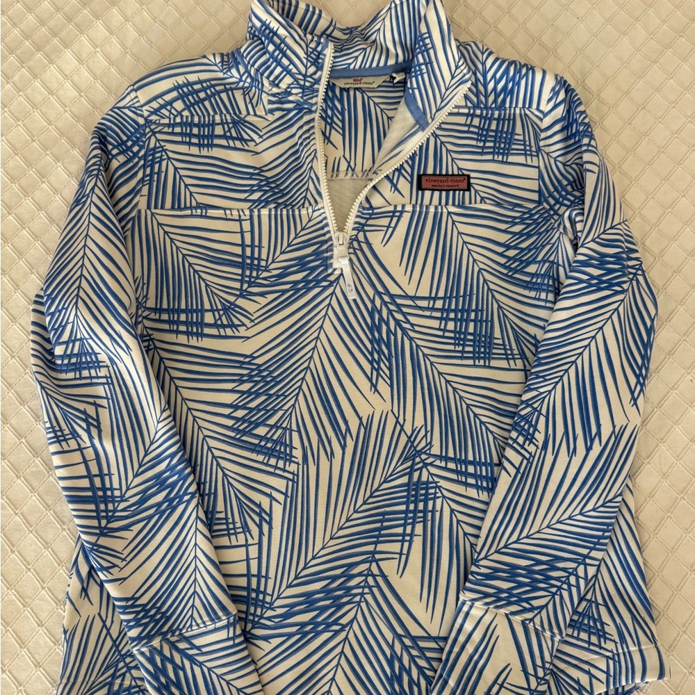 Blue and White Leaf Print Pullover